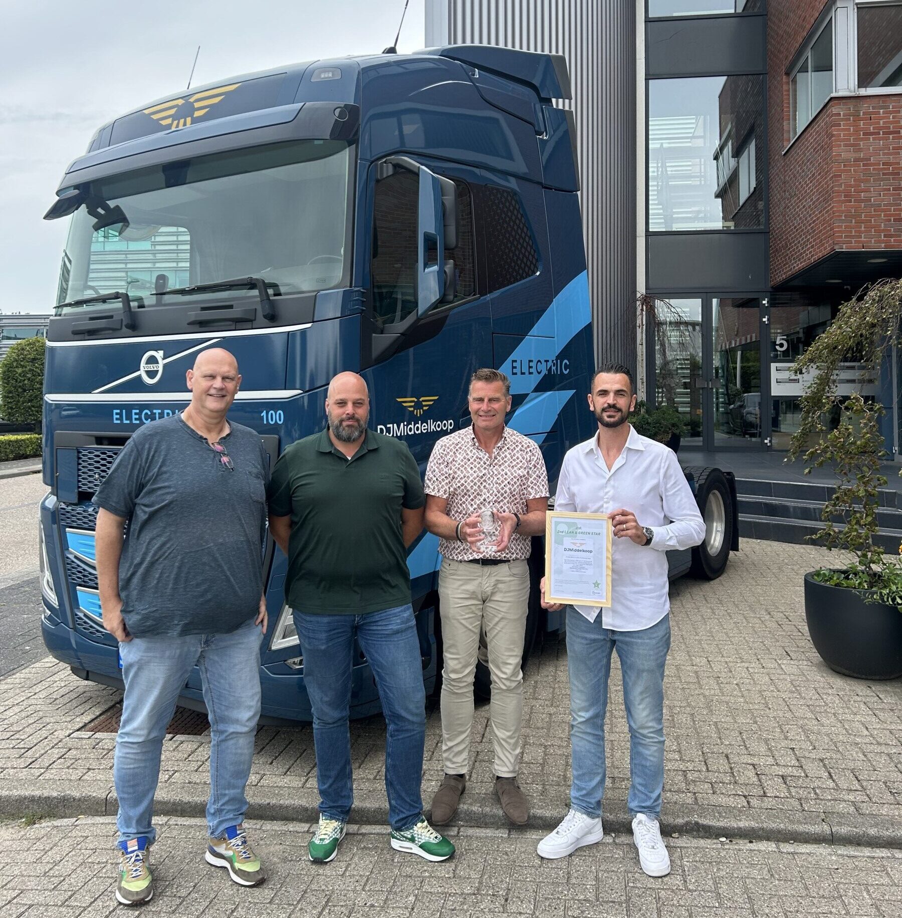 Uitreiking 2e Lean & Green Star bij DJMiddelkoop