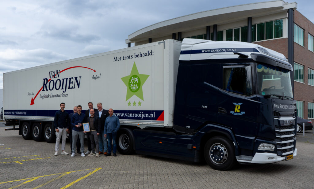 Uitreiking Lean & Green Star bij Van Rooijen Logistiek